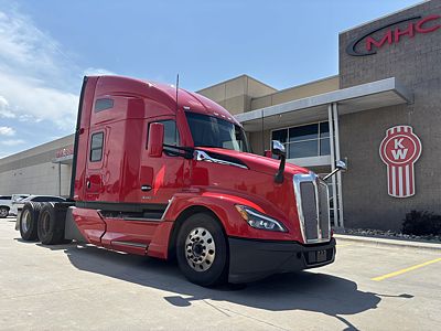 2022 Kenworth T680