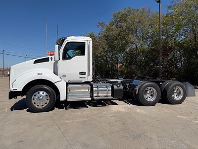 2022 Kenworth T880