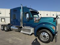 2023 Kenworth W990