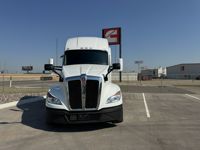 2024 Kenworth T680
