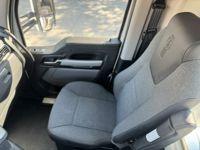 2024 Kenworth T880