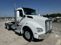 2024 Kenworth T880