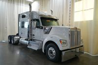 2026 Kenworth W990