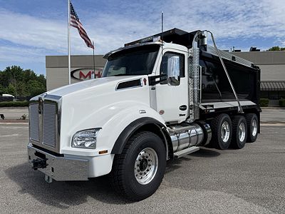2027 Kenworth T880