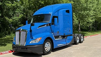 2023 Kenworth T680