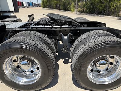 2022 International LT625