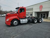 2023 Kenworth T680