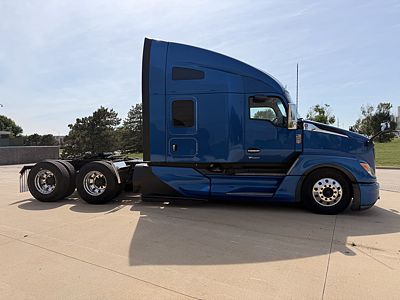 2022 Kenworth T680