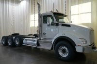 2026 Kenworth T880