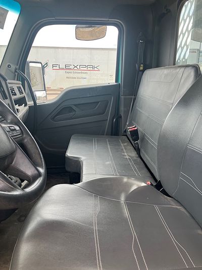 2024 Kenworth T280