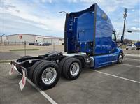 2023 Peterbilt 579