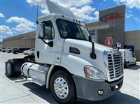 2016 Freightliner CA11342DC