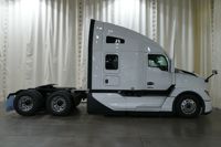 2027 Kenworth T680
