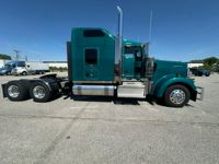 2024 Kenworth W900L