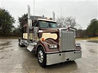 2026 Kenworth W900L