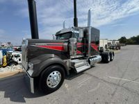 2025 Kenworth W900L