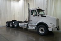 2026 Kenworth T880