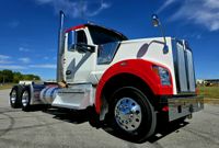 2023 Kenworth W990