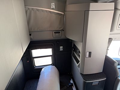 2023 Kenworth T680