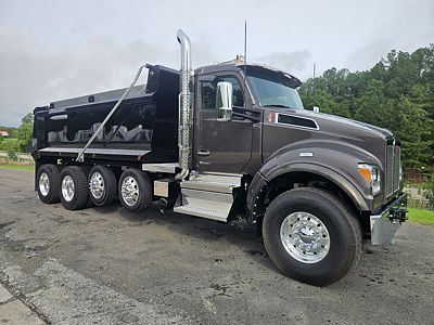 2027 Kenworth T880S