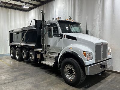 2027 Kenworth T880S