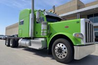 2022 Peterbilt 389