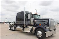 2025 Kenworth W900L