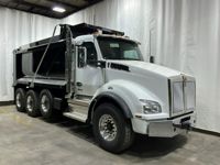 2027 Kenworth T880