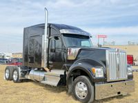 2023 Kenworth W990