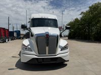 2023 Kenworth T680
