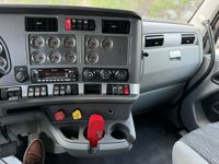 2022 Kenworth T680