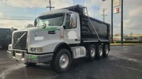 Used 2019 Volvo VHD64B300 for Sale