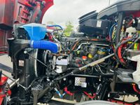 2027 Kenworth T880