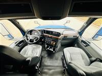 2021 International LT625