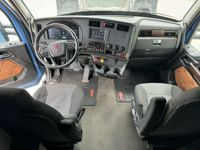 2023 Kenworth T680