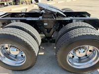 2021 Kenworth T880