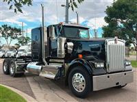 2025 Kenworth W900L