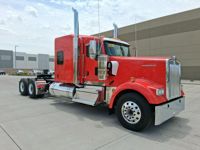 2027 Kenworth W900L
