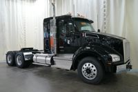 2027 Kenworth T880