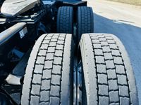 2023 Kenworth T680