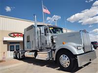 2025 Kenworth W900L