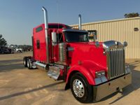 2024 Kenworth W900L