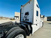 2022 Kenworth T680