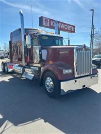 2025 Kenworth W900L