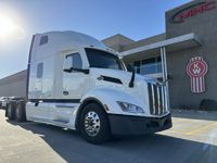 2022 Peterbilt 579
