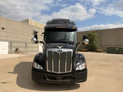 2022 Peterbilt 579