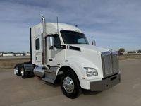 2022 Kenworth T880