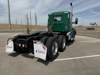2022 Kenworth T880