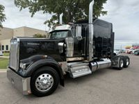 2025 Kenworth W900L
