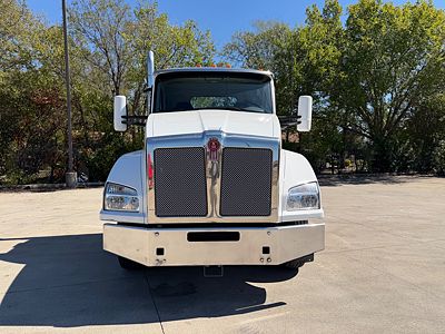 2022 Kenworth T880